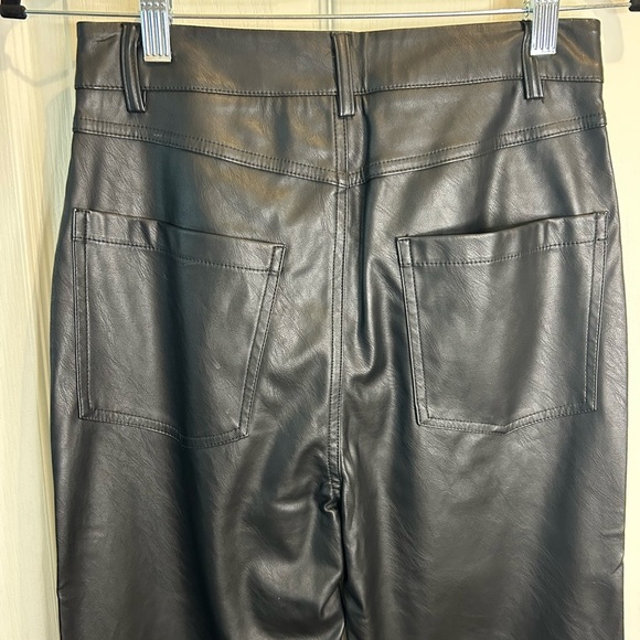 🖤”Decjuba” Women's Black Flat Front Faux Leather Pants w/ Zipper & Pockets Sz 8🖤 - Picture 6 of 12